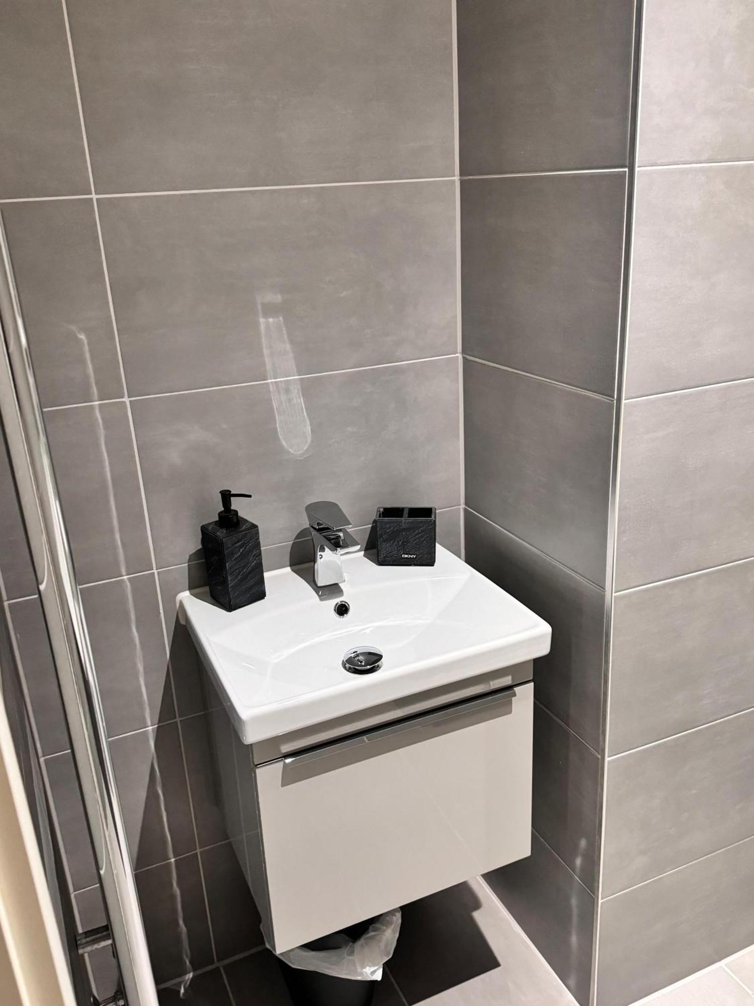 Stylish Luxury Solihull Flat Екстериор снимка
