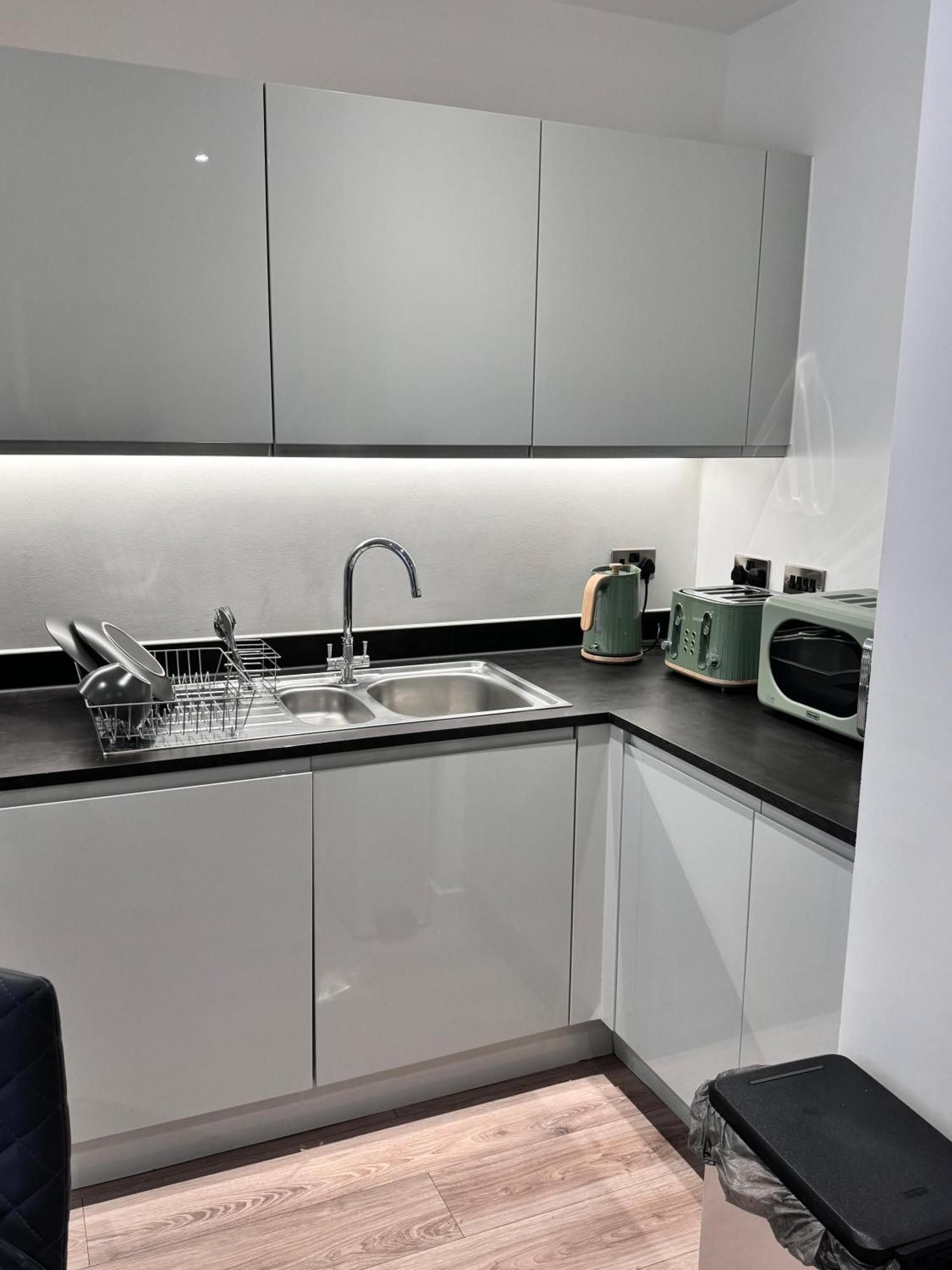 Stylish Luxury Solihull Flat Екстериор снимка